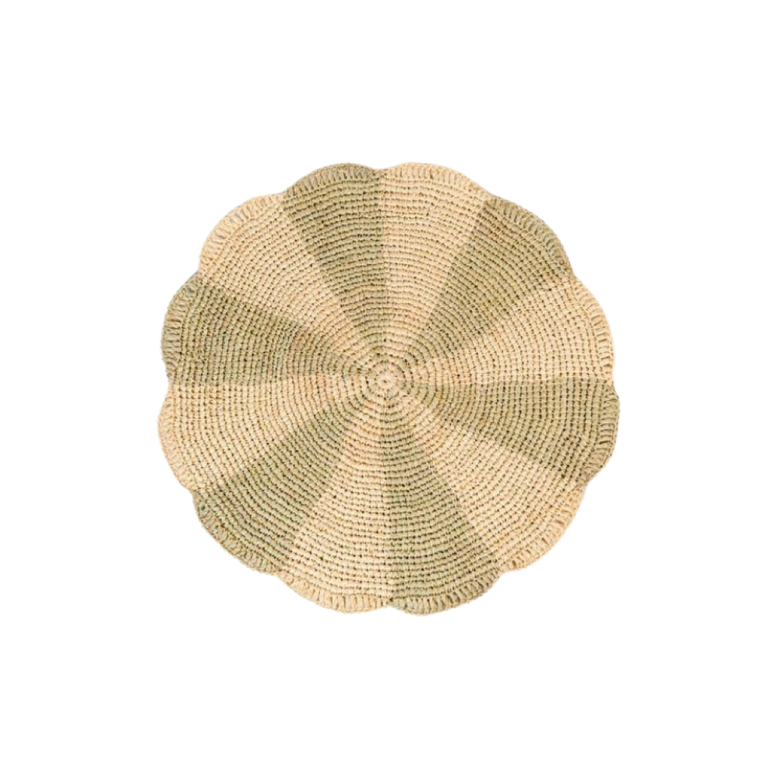 Raffia Scallop Placemat, Natural & Green