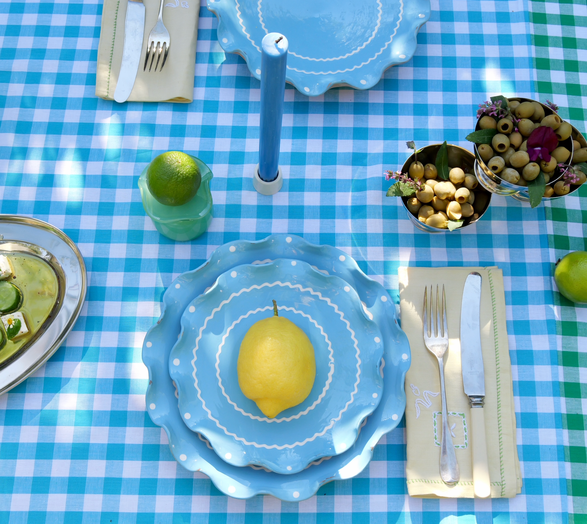 Sky Blue – Large Ripple Serving Plate (25cm)