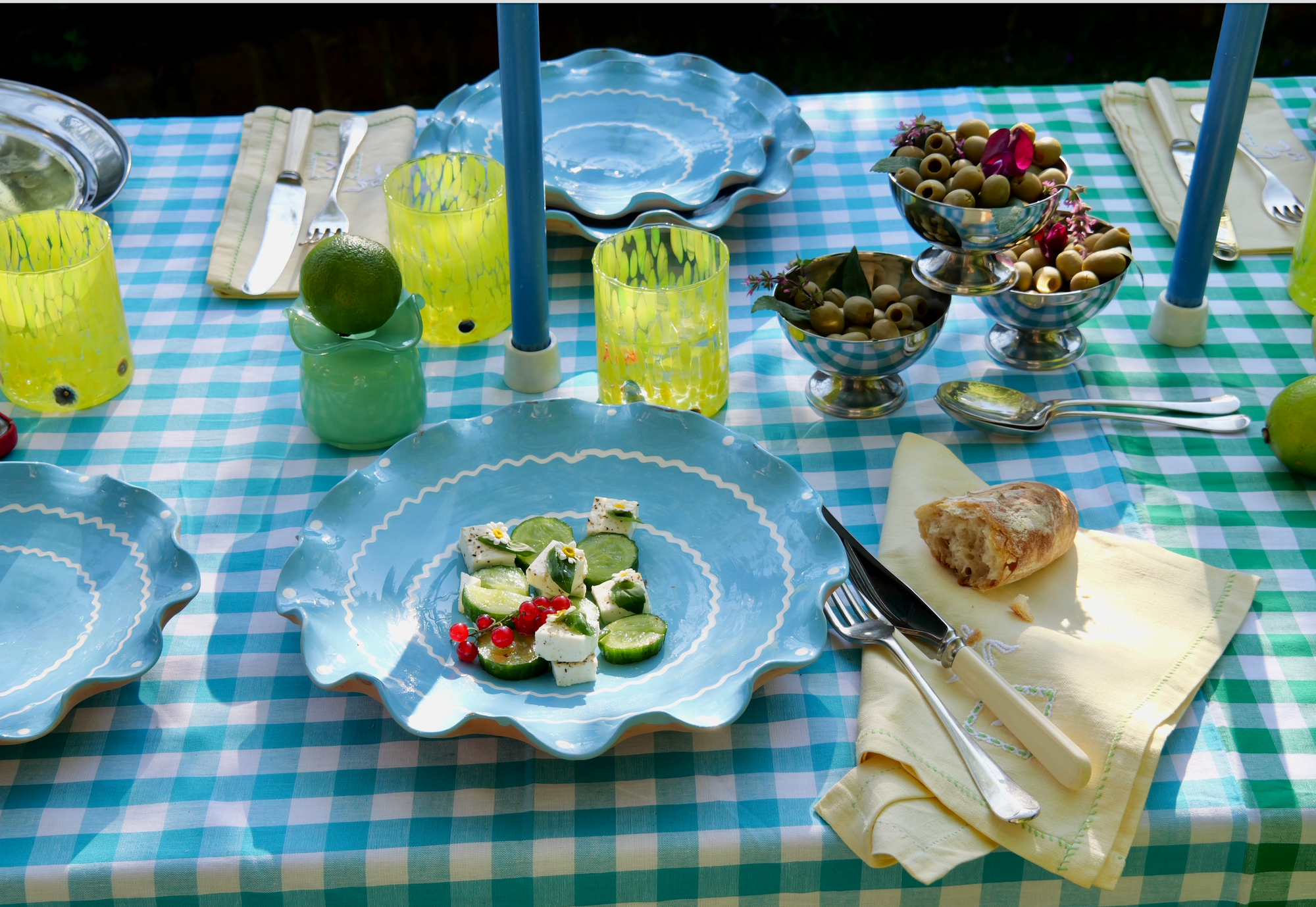 Sky Blue – Large Ripple Serving Plate (25cm)