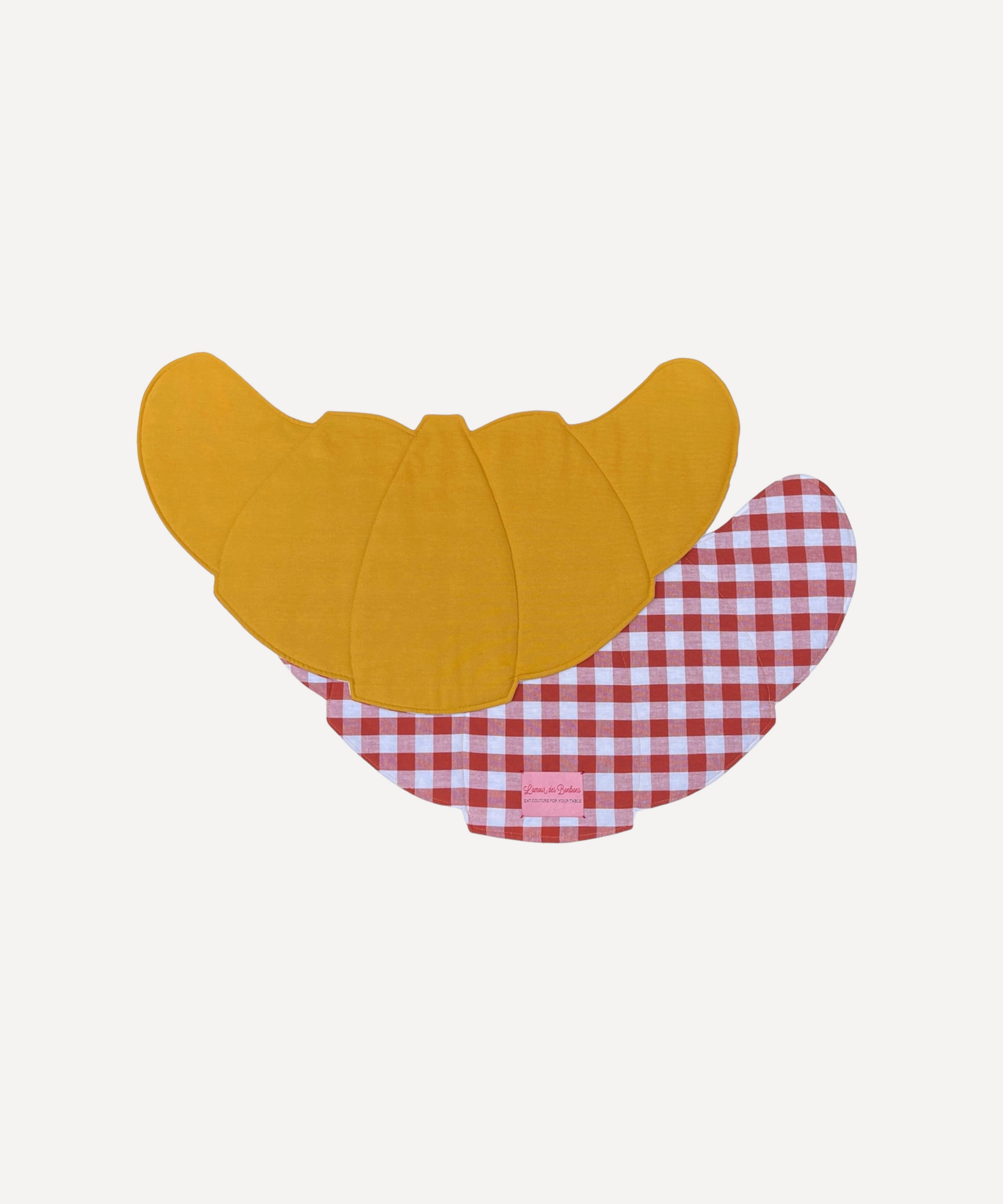 Amour Croissant Placemat Red Gingham