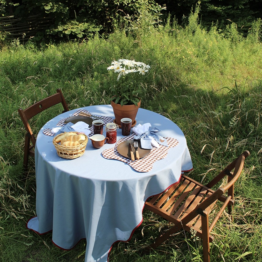 Brown Gingham Reversible Placemat Tablesetting