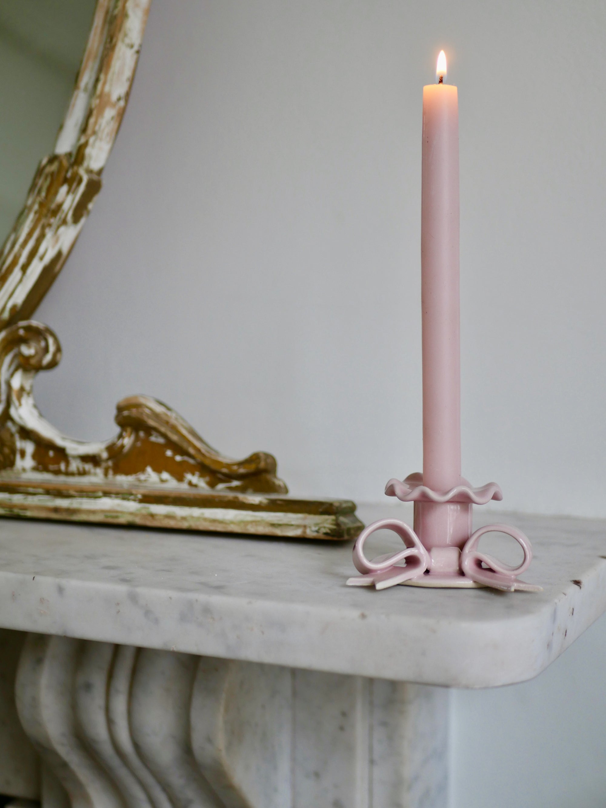 Ceramic Bow Candle holder pink