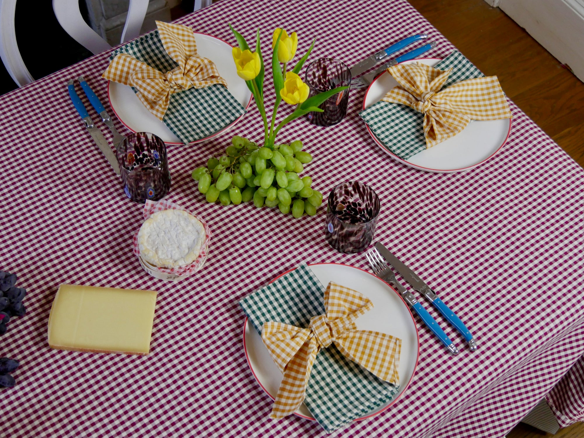 Green Gingham Napkin with Yellow Gingham Bow-2