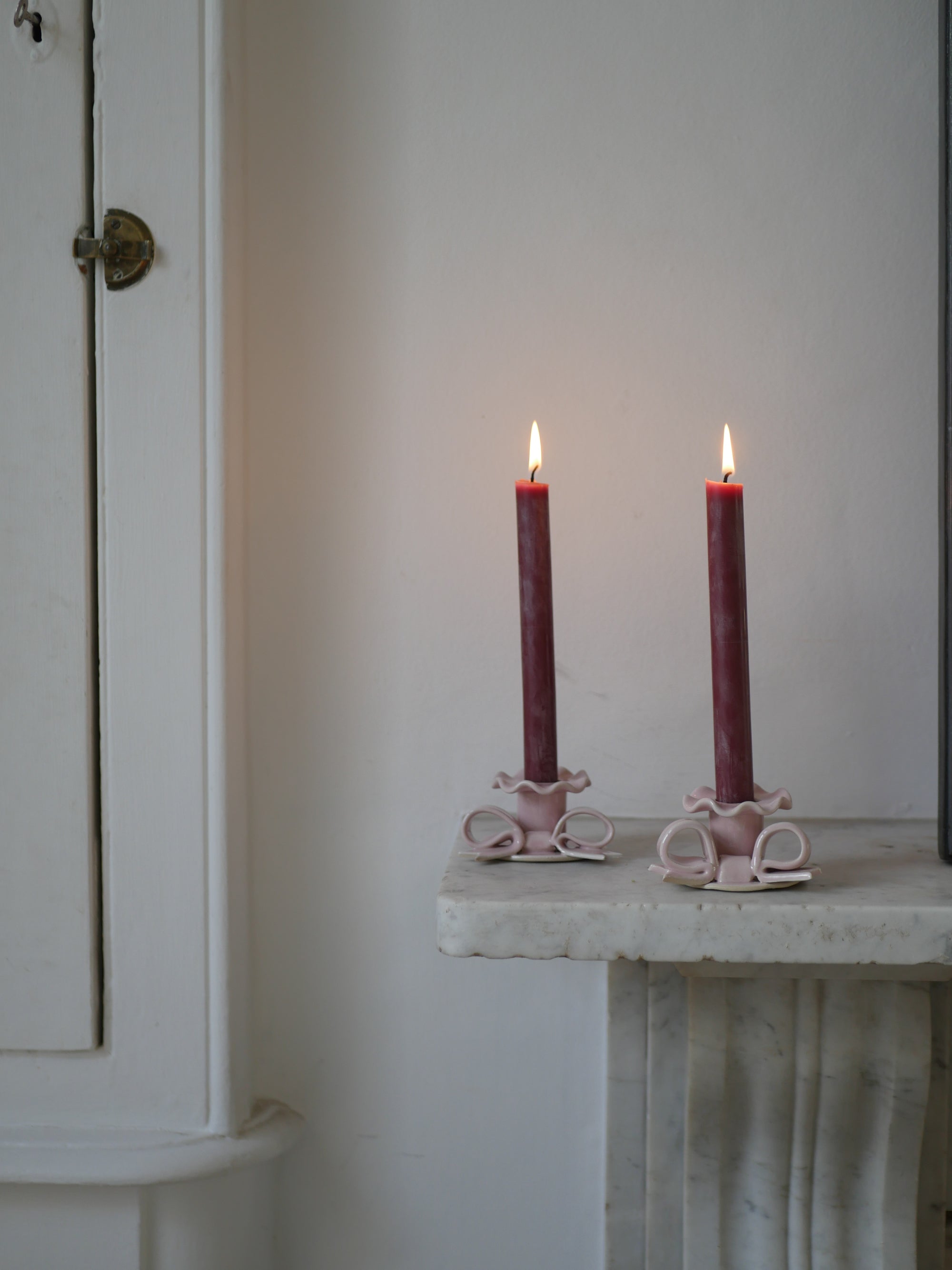 Ceramic Bow Candle holder pink