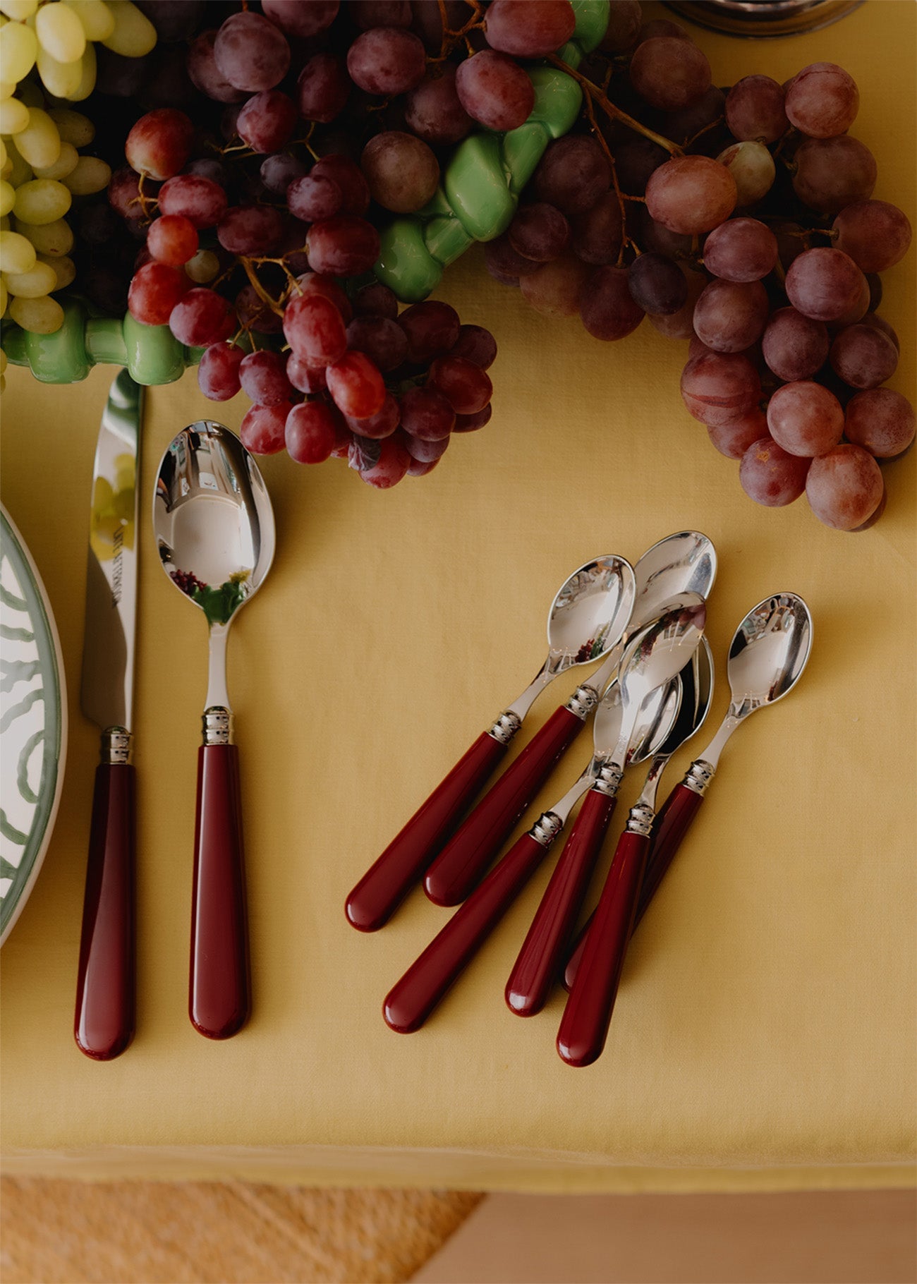 Burgundy Set of 2 Teaspoons