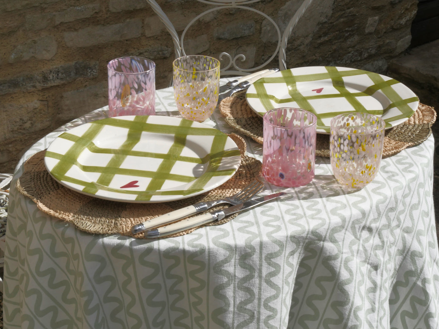 Wiggle Linen Tablecloth, Green (165 x 300cm)