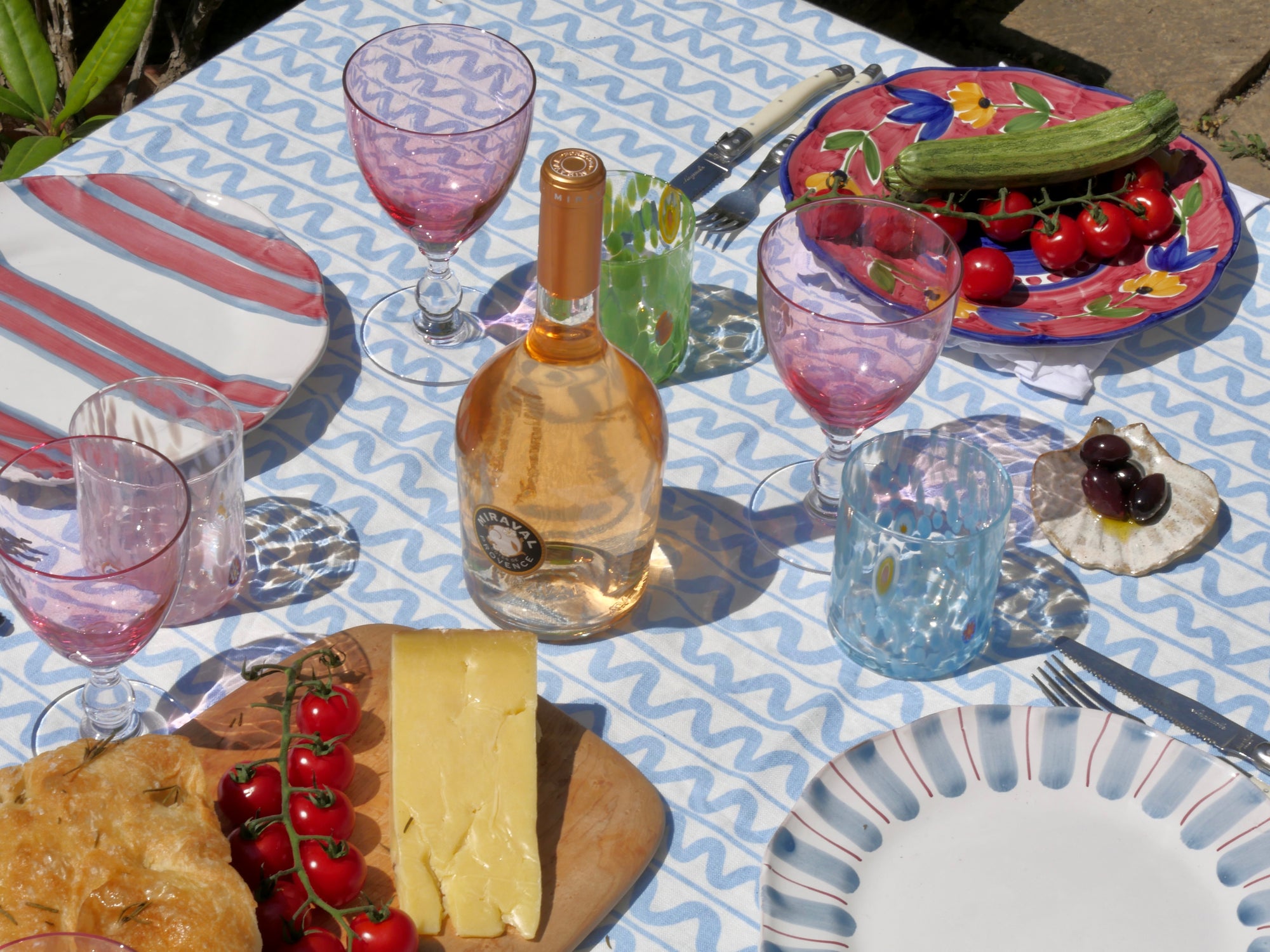 Wiggle Linen Tablecloth, Blue