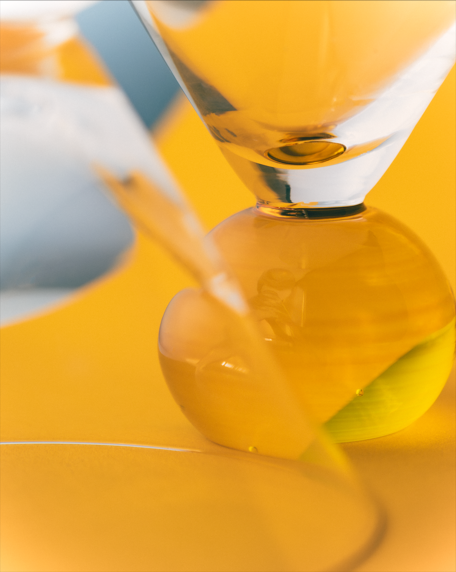 Cocktail Glasses, Yellow/Clear - Set of 2 – alternative angle by Marla Primrose